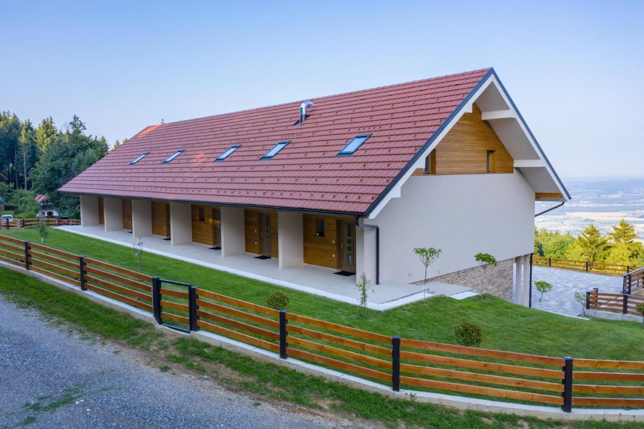 Apartmaji Hocka Koca Hocko Pohorje Ngoại thất bức ảnh